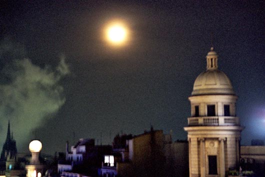 Full Moon, Barcelona